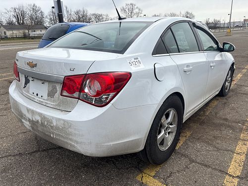 2013 CHEVROLET CRUZE - Thumbnail 3