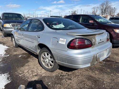 2001 PONTIAC GRAND PRIX - Thumbnail 4