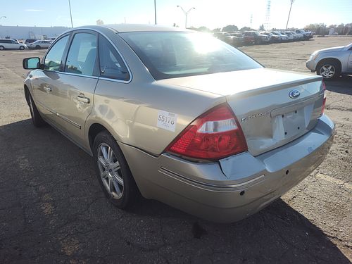 2005 FORD 500 - Thumbnail 4