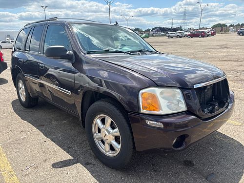 2008 GMC ENVOY - Thumbnail 2