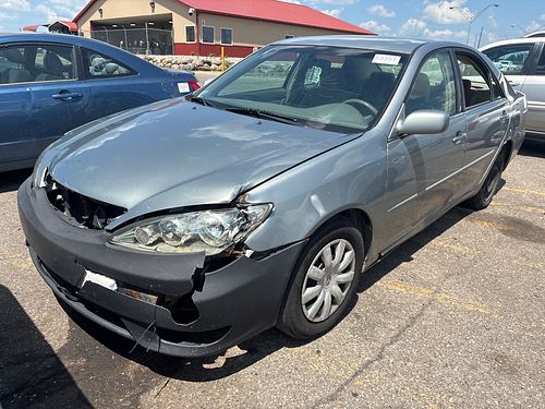2005 TOYOTA CAMRY - Thumbnail 1