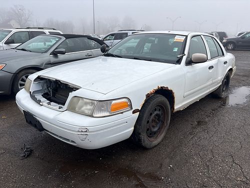 2008 FORD CROWN VIC - Thumbnail 1