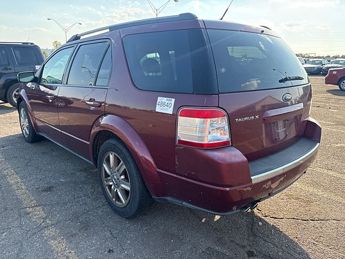 2008 FORD TAURUS X - Thumbnail 4