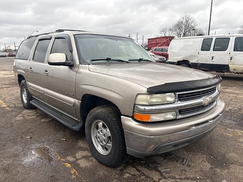 2001 CHEVROLET  SUBURBAN 1500 - Thumbnail 2