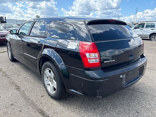 2005 DODGE MAGNUM - Thumbnail 4
