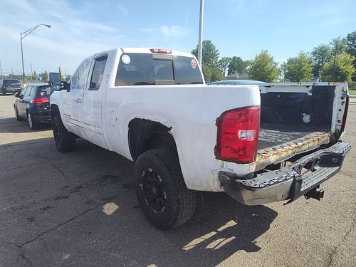 2007 CHEVROLET SILVERADO 2500 - NEW STYLE - Thumbnail 4