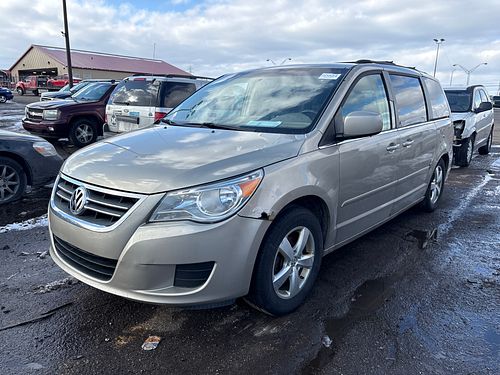 2009 VOLKSWAGEN ROUTAN - Thumbnail 1