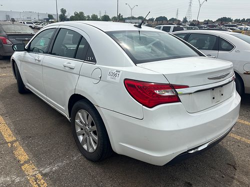 2013 CHRYSLER 200 - Thumbnail 4
