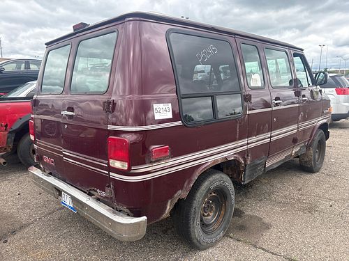 1993 GMC G2500 - Thumbnail 3