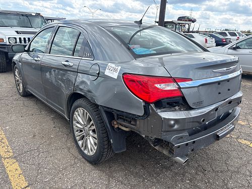 2012 CHRYSLER 200 - Thumbnail 4
