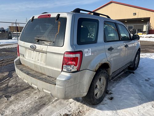 2010 FORD ESCAPE - Thumbnail 3