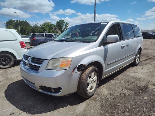 2008 DODGE CARAVAN - Thumbnail 1