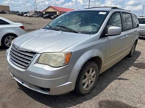 2008 CHRYSLER TOWN COUNTRY - Thumbnail 1