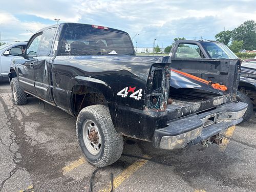 2003 CHEVROLET SILVERADO 2500 - Thumbnail 4