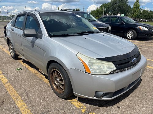 2009 FORD FOCUS - Thumbnail 2