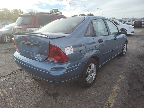 2001 FORD FOCUS - Thumbnail 3