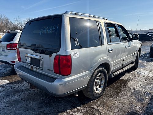 1999 LINCOLN NAVIGATOR - Thumbnail 3