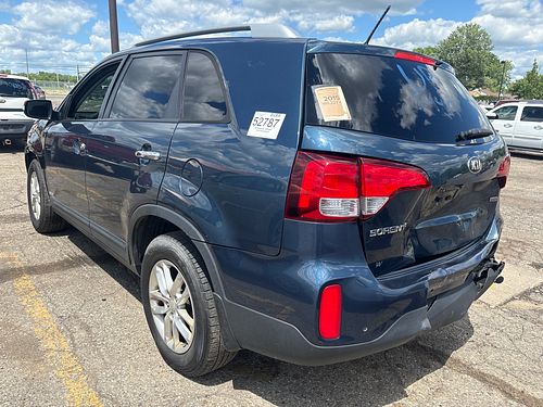 2015 KIA SORENTO - Thumbnail 4