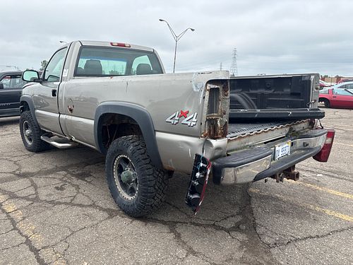 2003 CHEVROLET SILVERADO 2500 - Thumbnail 4
