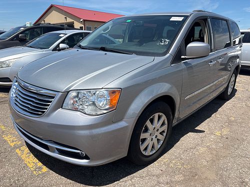 2015 CHRYSLER TOWN COUNTRY - Thumbnail 1