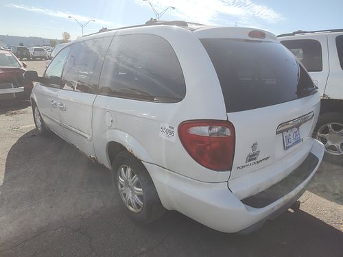 2005 CHRYSLER TOWN COUNTRY - Thumbnail 4