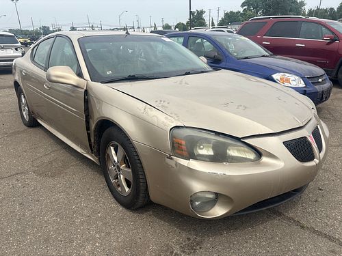 2005 PONTIAC GRAND PRIX - Thumbnail 2