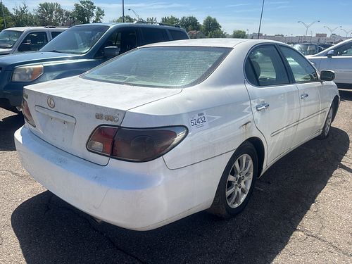 2004 LEXUS ES330 - Thumbnail 3
