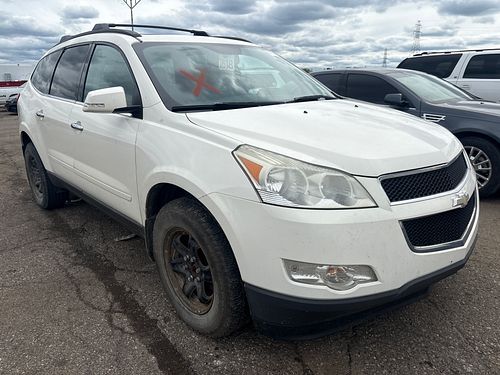 2011 CHEVROLET TRAVERSE - Thumbnail 2