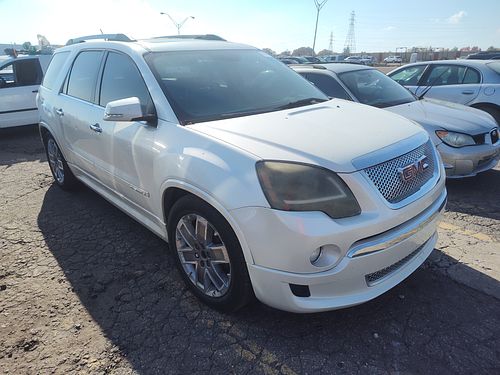 2011 GMC ACADIA - Thumbnail 2