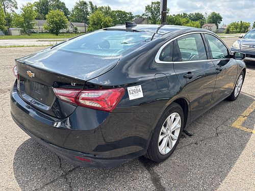 2020 CHEVROLET MALIBU - Thumbnail 3