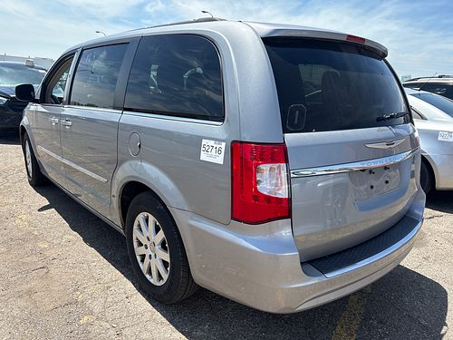 2015 CHRYSLER TOWN COUNTRY - Thumbnail 4