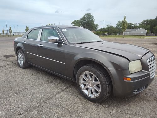 2009 CHRYSLER 300 - Thumbnail 2