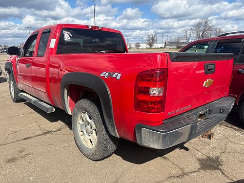 2013 CHEVROLET SILVERADO 1500 - Thumbnail 4