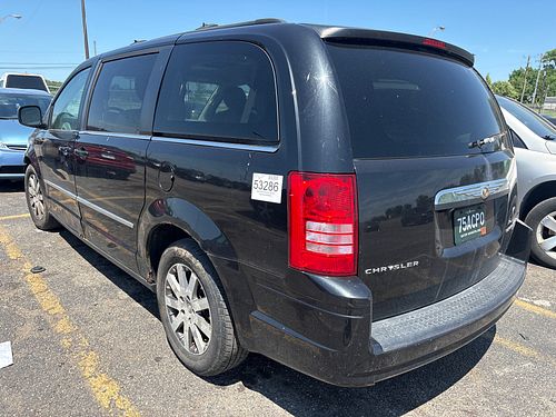 2009 CHRYSLER TOWN COUNTRY - Thumbnail 4